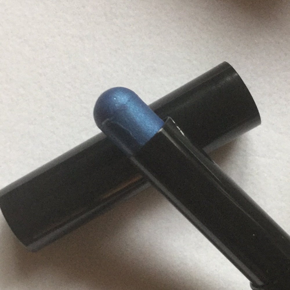 Mary Kay eye glimmer in Drama - Picture 2 of 2